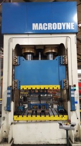 400 Ton Hydraulic Macrodyne Stamping Press For Sale